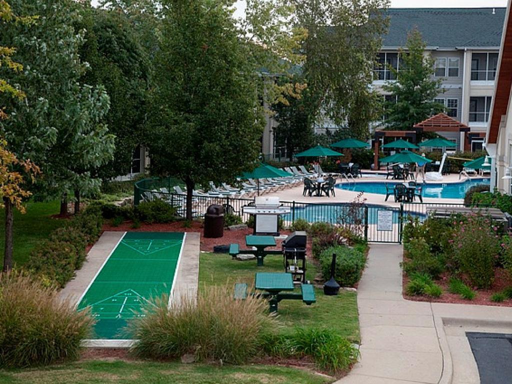 Palace View Resort By Spinnaker Брэнсон Экстерьер фото